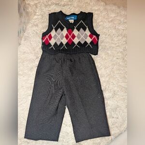Nwot Happy Fella Kids Sweater Vest and Black Pants Set 6/9m